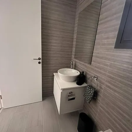 Appartement Cozy 3 Bedroom 300m From The Sea Larnaca